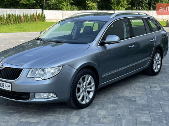 Skoda Superb                          2009г. в рассрочку