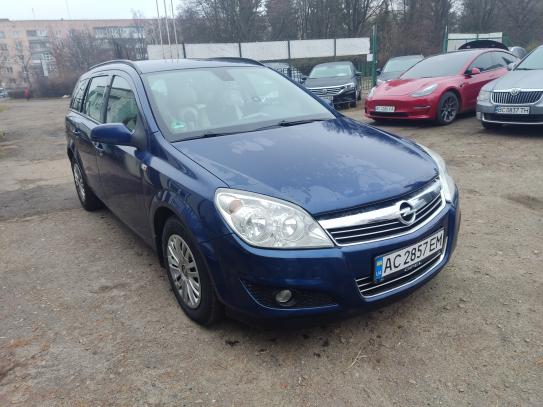 Opel Astra 2009р. у розстрочку