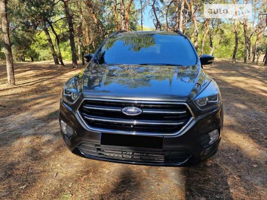 Ford Escape 2017р. у розстрочку
