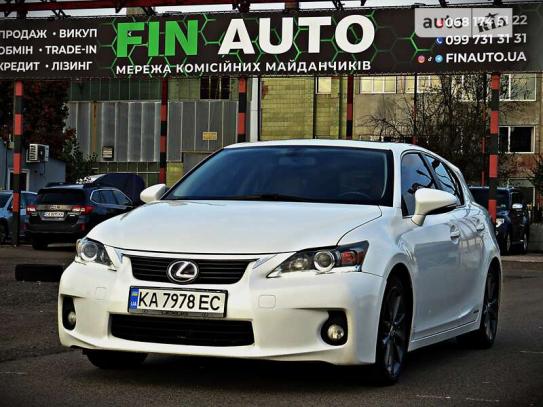 Lexus Ct 2012р. у розстрочку