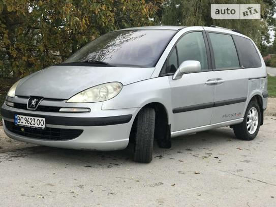 Peugeot 807 2002г. в рассрочку