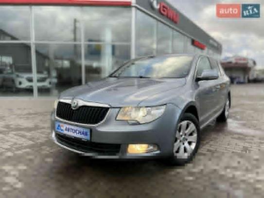 Skoda Superb 2012р. у розстрочку