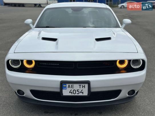 Dodge Challenger                      2018г. в рассрочку