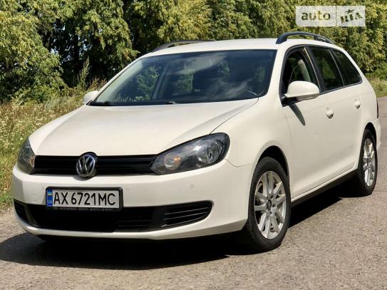 Volkswagen Golf 2013р. у розстрочку