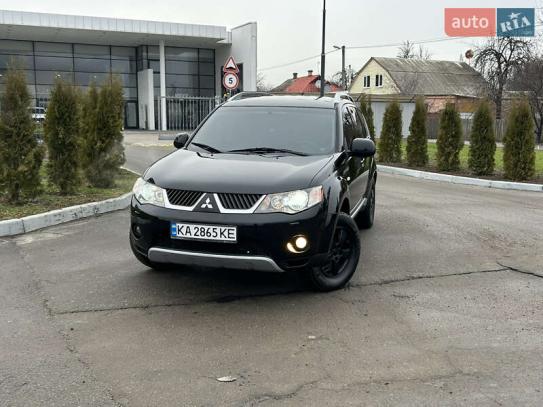 Mitsubishi Outlander
                       2007г. в рассрочку