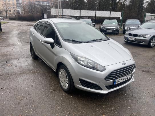 Ford Fiesta
                          2014г. в рассрочку