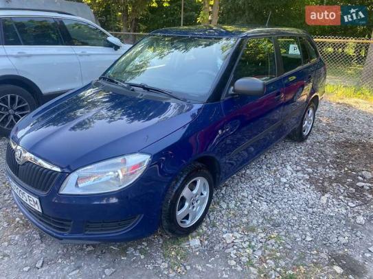Skoda Fabia
                           2013г. в рассрочку