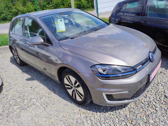 Volkswagen E-golf                          2014г. в рассрочку