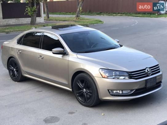 Volkswagen Passat 2014р. у розстрочку