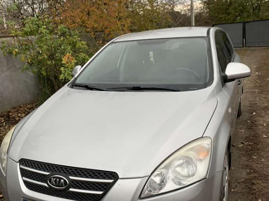 Kia Ceed
                            2008г. в рассрочку