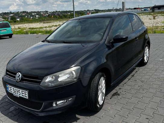 Volkswagen Polo                            2011г. в рассрочку