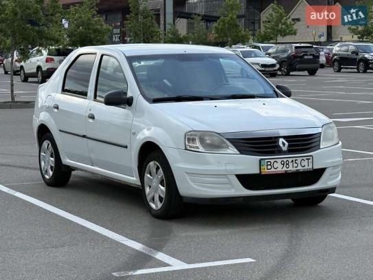 Renault Logan                           2012г. в рассрочку