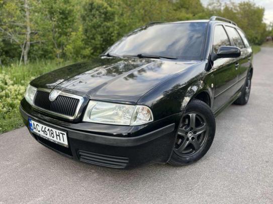 Skoda Octavia                         2002г. в рассрочку