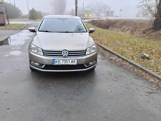 Volkswagen Passat 2012г. в рассрочку