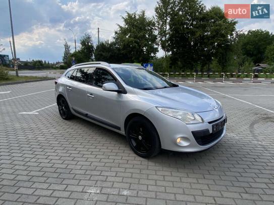 Renault Megane 2010г. в рассрочку