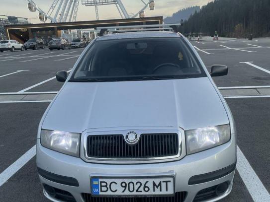 Skoda Fabia
                           2007г. в рассрочку