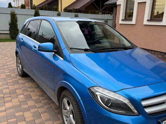 Mercedes-benz B-class 2016р. у розстрочку