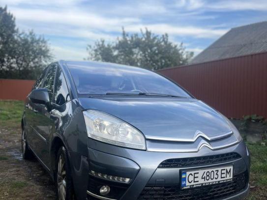 Citroen C4 picasso                      2010г. в рассрочку