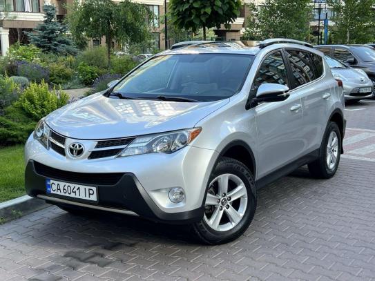 Toyota Rav4                            2015г. в рассрочку