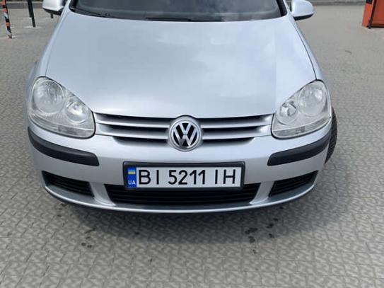 Volkswagen Golf
                            2005г. в рассрочку