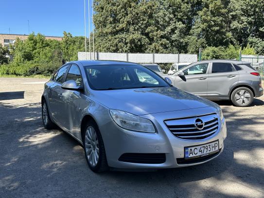 Opel Insignia                        2011г. в рассрочку