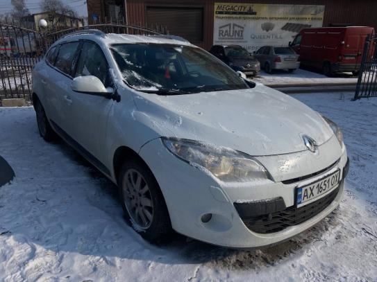 Renault Megane                          2011г. в рассрочку