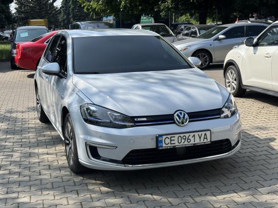 Volkswagen E-golf                          2018г. в рассрочку