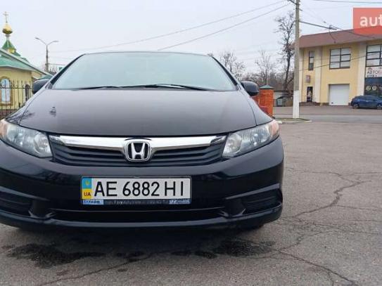 Honda Civic                           2012г. в рассрочку