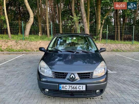 Renault Scenic                          2006г. в рассрочку