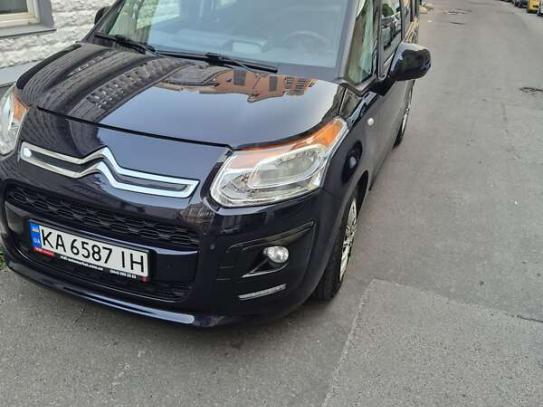 Citroen C3 picasso                      2013г. в рассрочку