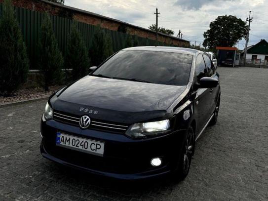 Volkswagen Polo
                            2013г. в рассрочку