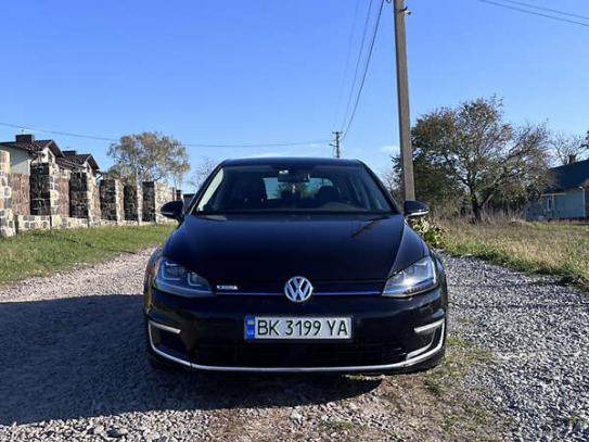 Volkswagen E-golf 2016р. у розстрочку