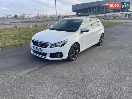Peugeot 308
                             2017г. в рассрочку
