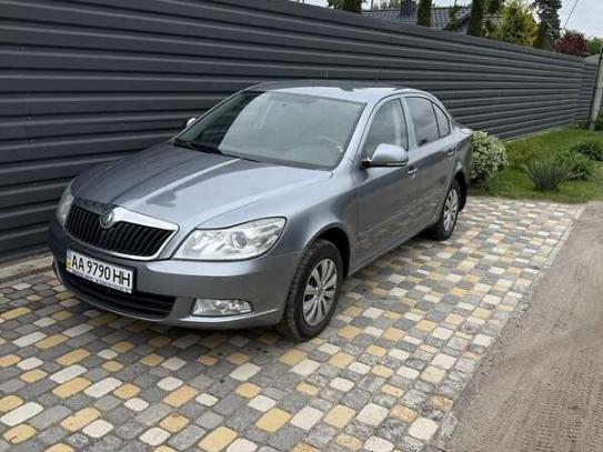 Skoda Octavia                         2012г. в рассрочку