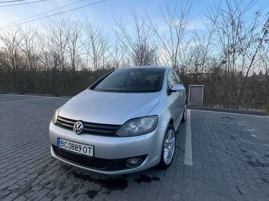 Volkswagen Golf plus
                       2010г. в рассрочку