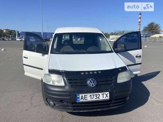 Volkswagen Caddy 2005г. в рассрочку