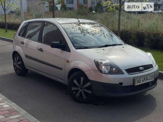 Ford Fiesta 2008г. в рассрочку