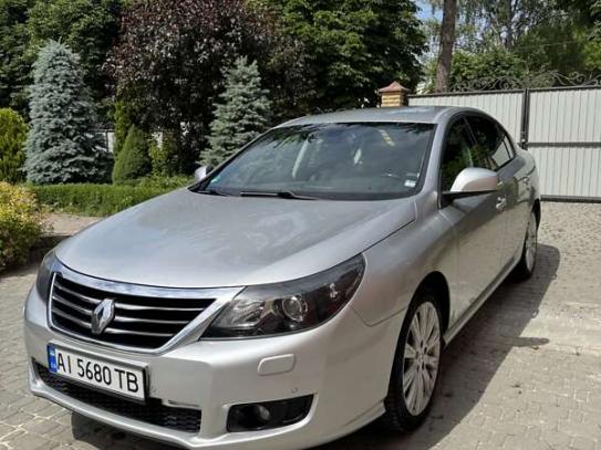 Renault Latitude
                        2010г. в рассрочку