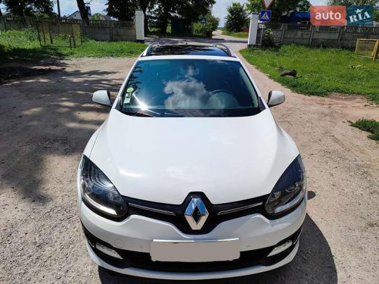 Renault Megane 2015г. в рассрочку