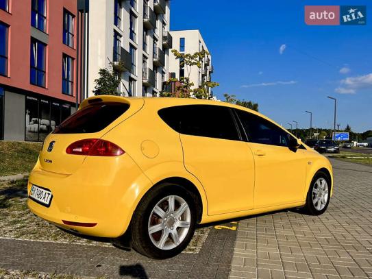 Seat Leon
                            2007г. в рассрочку