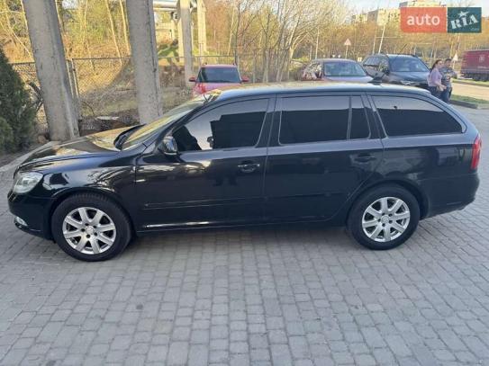 Skoda Octavia                         2009г. в рассрочку