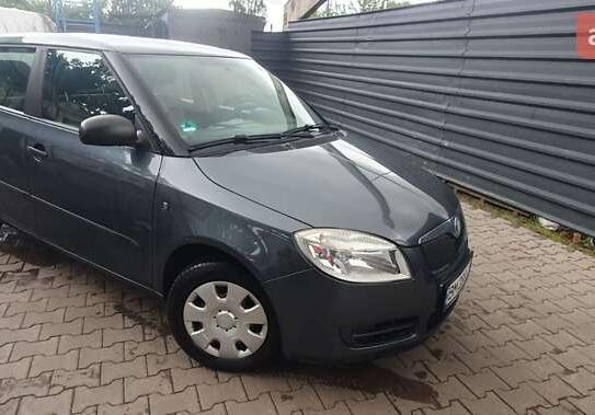 Skoda Fabia
                           2009г. в рассрочку