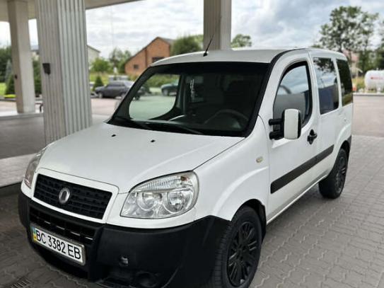 Fiat Doblo                           2007г. в рассрочку