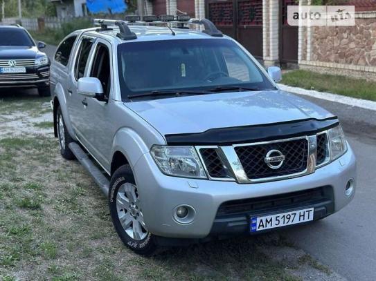 Nissan Navara 2010р. у розстрочку