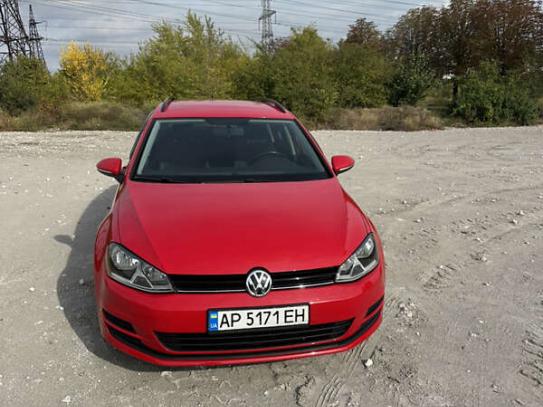 Volkswagen Golf variant 2015г. в рассрочку