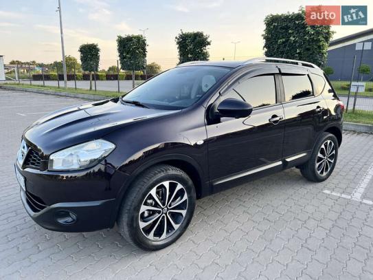 Nissan Qashqai                         2012г. в рассрочку
