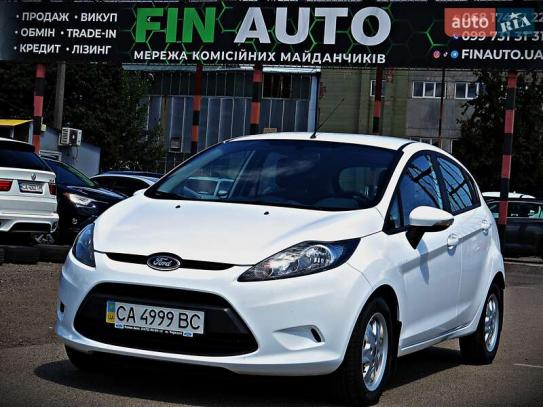 Ford Fiesta                          2011г. в рассрочку