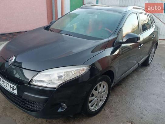 Renault Megane
                          2010г. в рассрочку