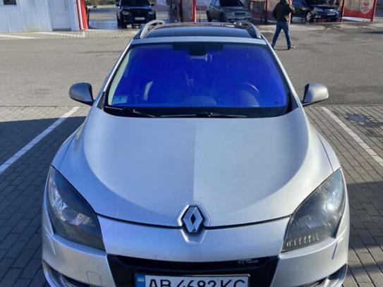 Renault Megane 2013р. у розстрочку