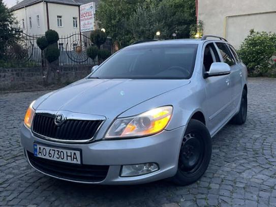 Skoda Octavia                         2012г. в рассрочку